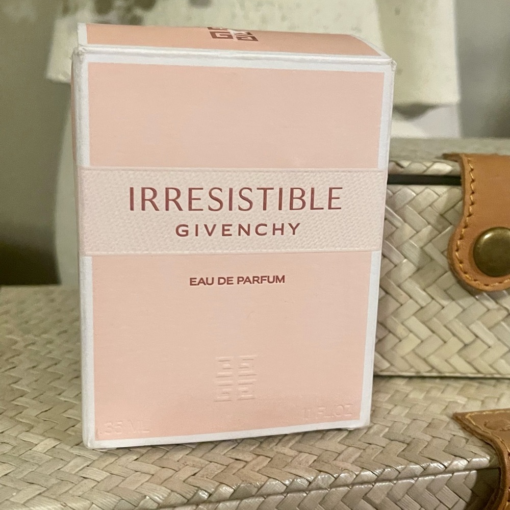 Givenchy Irresistible